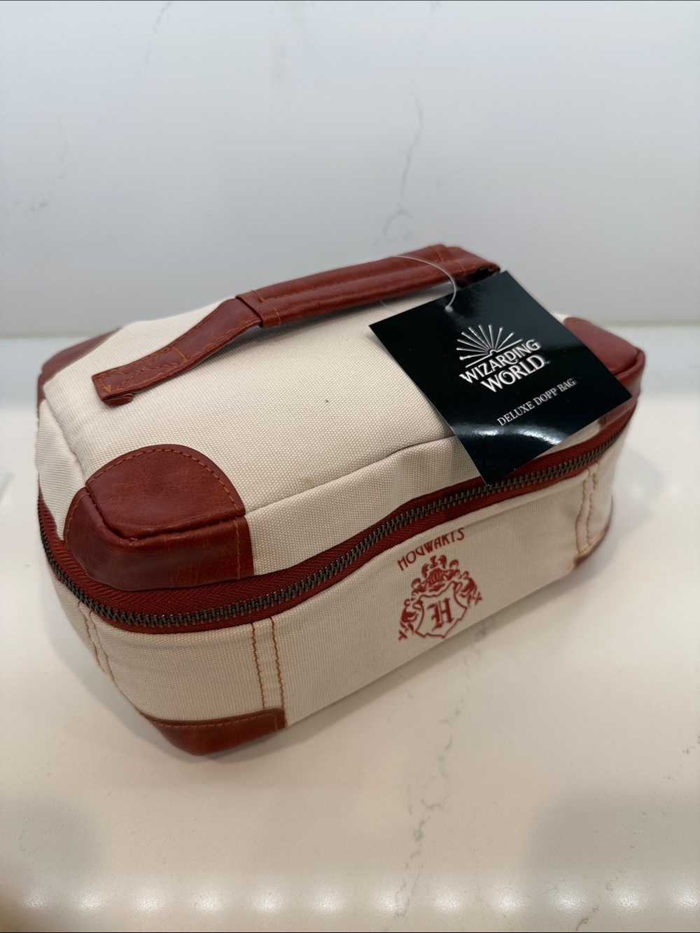 Wizarding World Cream and Brown Men’s Toiletry Dopp Kit